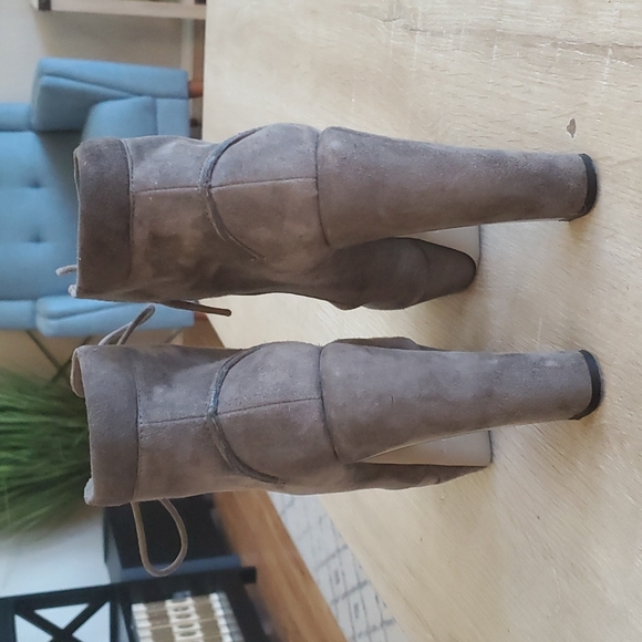 Calvin Klein Heeled Suede Lace-Up Ankle Boots - Picture 6 of 8